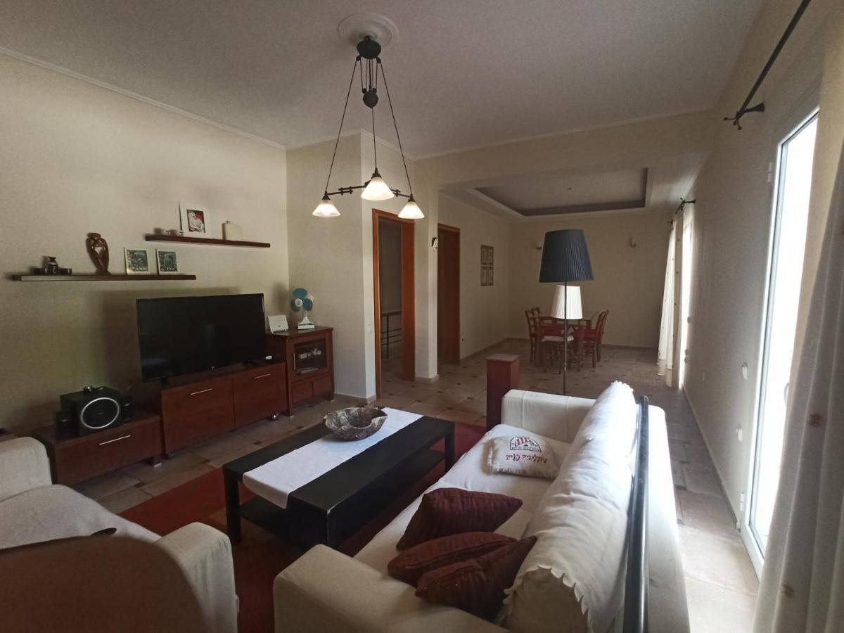 Appartamento Σπίτι Στο Ρίο Πατρών Με Κήπο - Detached House In Rio With Garden Esterno foto